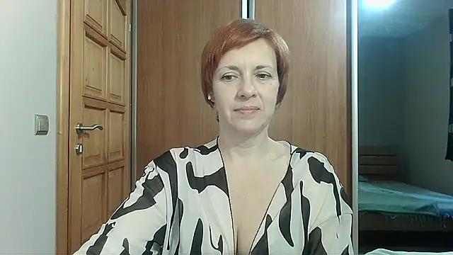 LoraLoraMay's Live XXX Chat