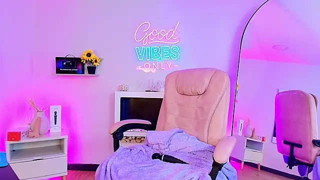 دردشة Alice_Vixen الجنسية المباشرة