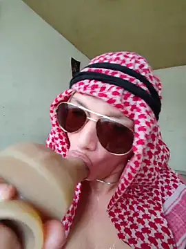 MARILYNMADELENAKOVANOVA's Live XXX Chat