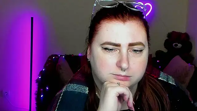 Alicia_love00: онлайн-секс-чат