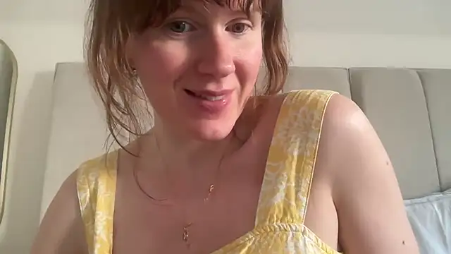 Pokazy przed kamerką – redheadrosie69