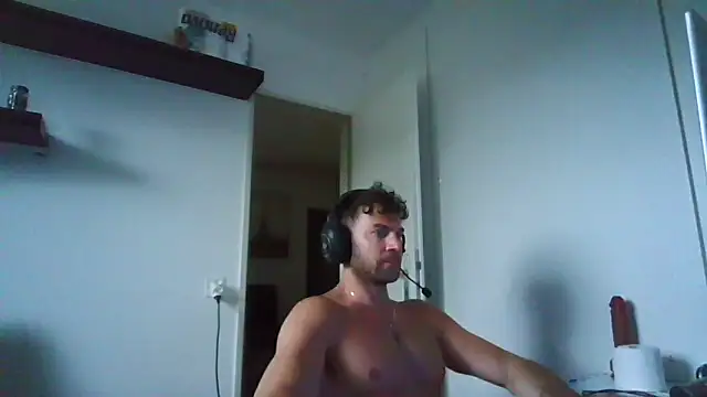 alpha-hunk Webcam-Show