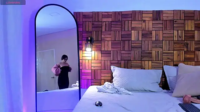 aleessiia's Live XXX Chat