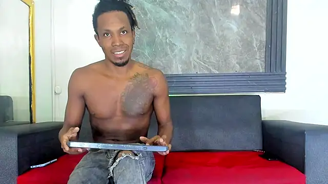 Latins_on_fire 웹캠 쇼