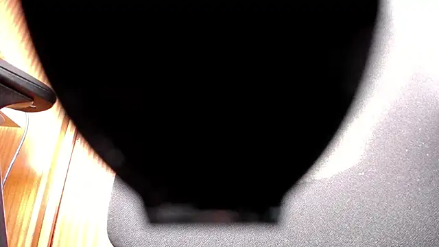 MARIANADIRTYのウェブカメラショー