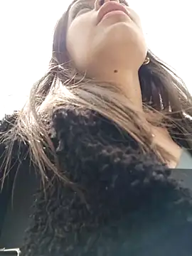 _Isabella-7のウェブカメラショー