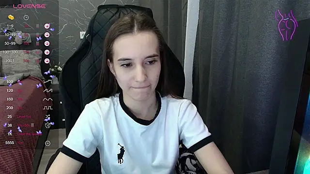 Alice_WeissのライブXXXチャット