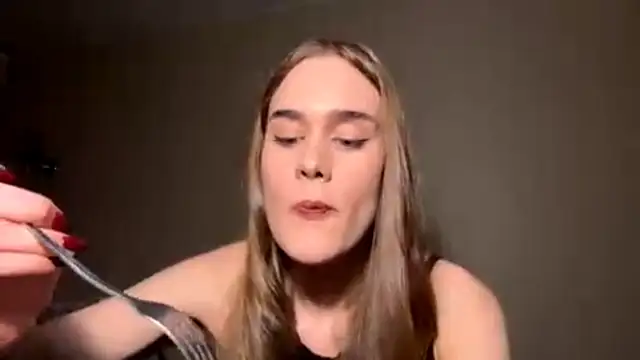 SharellFraleigh Chat XXX live