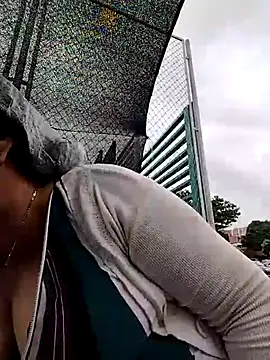 Brenda_Berck_ Adlı Modelin Canlı XXX Sohbeti