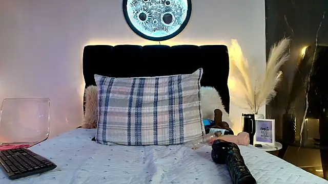 lorrayne_n Live XXX chat