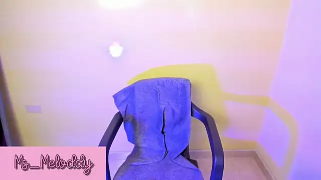 Chatroom XXX en direct de Mss_Meloddy