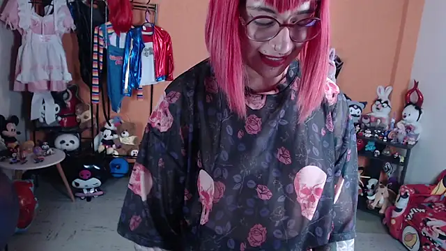 Chat +18 de MissMiia2 ao vivo