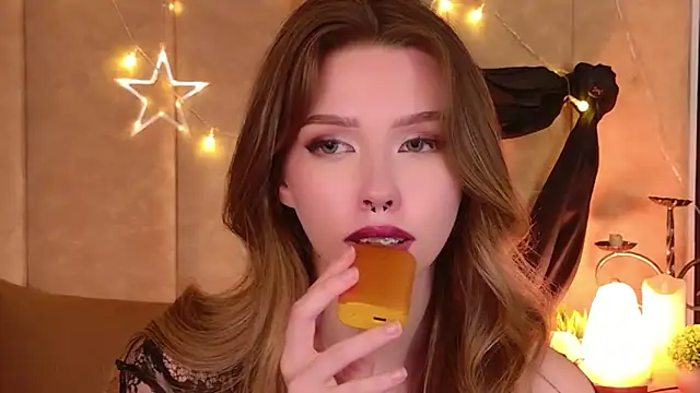 Sierra_Fane Adlı Modelin Canlı XXX Sohbeti