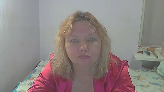 Lusi-777 Live XXX-chat