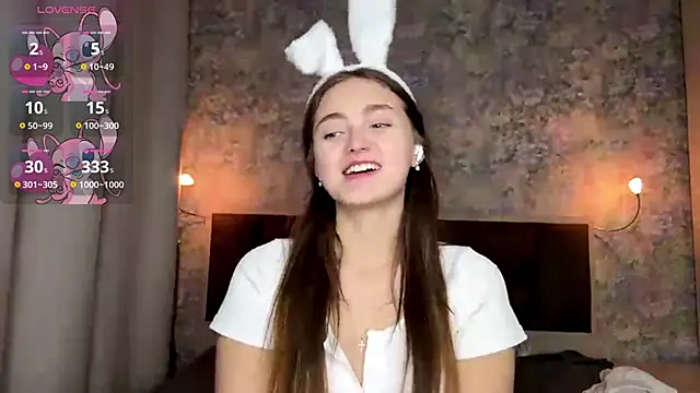 LoraDavi 现场XXX聊天