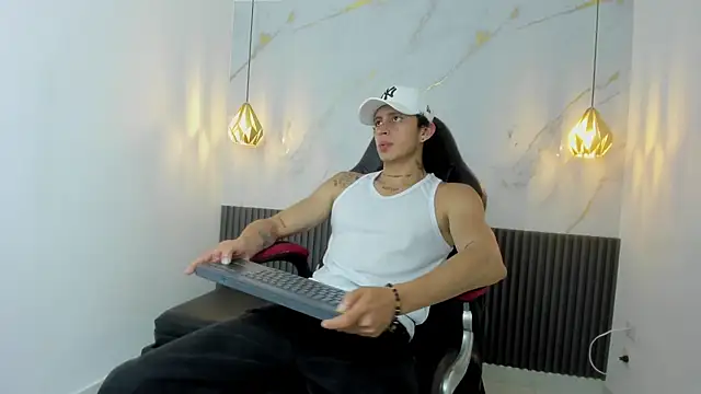 JeyTeylor – Kamerová šou