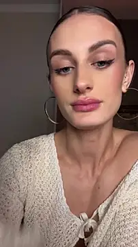 Chat +18 de Cartier_G ao vivo