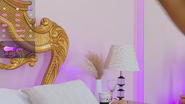 دردشة AshleyFerri الجنسية المباشرة