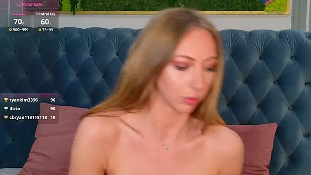 Chat +18 de SiennaPierce ao vivo