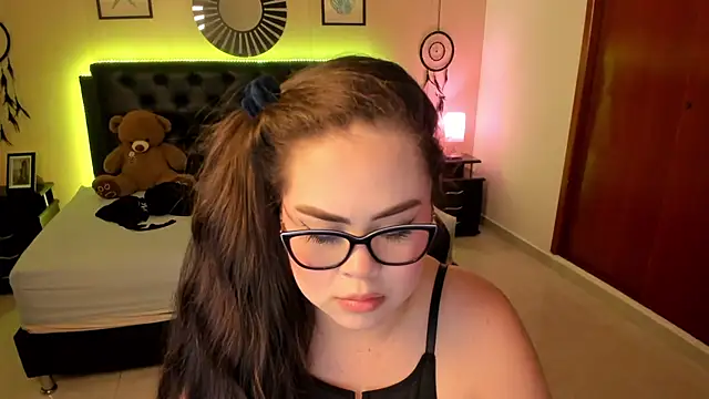 แชท XXX สดของ LolaVillalobos