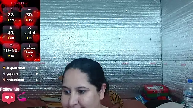 Онлайн чат XXX EMILY-NESSA