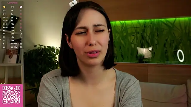 Chat +18 de JuleeSamec ao vivo