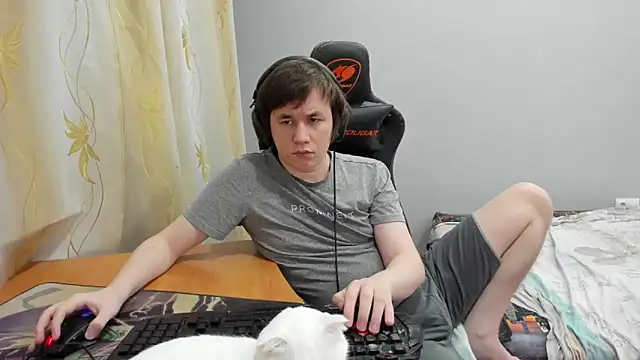 Вебкам-шоу iliaskrislove