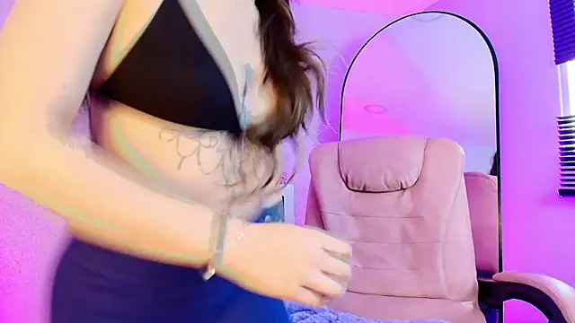 XXX chat uživo modela Alice_Vixen