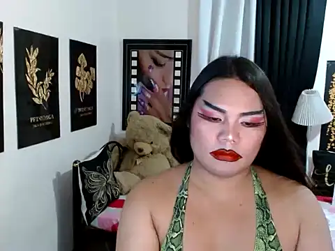 Show Webcam de TSbrianaHugeCock