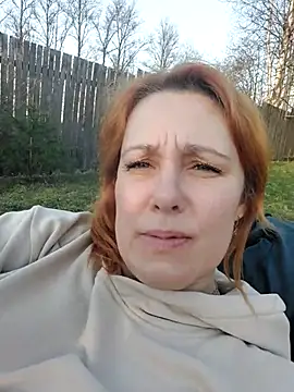 GingerFoxy Adlı Modelin Canlı XXX Sohbeti