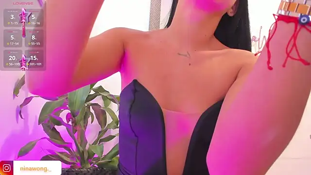 Chat XXX en directo de NinaWong