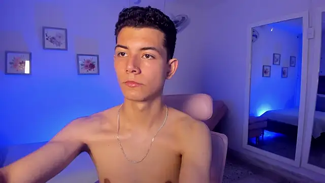 FireGuy_99 网络视讯表演