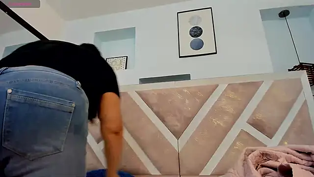 دردشة hotmature1 الجنسية المباشرة