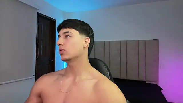 CHRIS_MORGAN1's Live XXX Chat