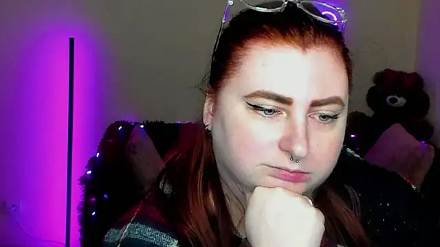 دردشة Alicia_love00 الجنسية المباشرة