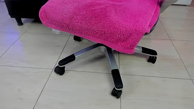 Nascary_Fox's Live XXX Chat