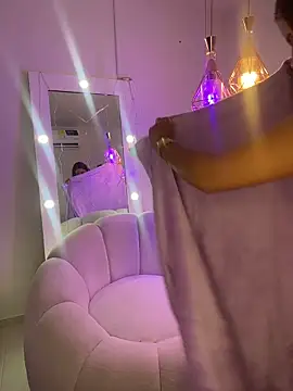 ViankaRose – Naživo XXX chat