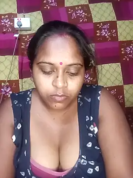 Night-Queen5: απευθείας συνομιλία ΧΧΧ