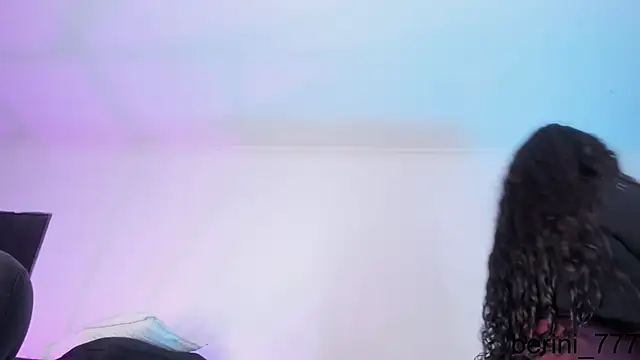 AmberiniHoffman: онлайн-секс-чат