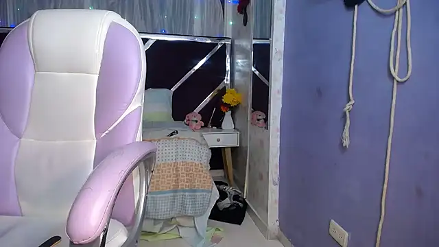 Santy_bigcock_01 live XXX chat