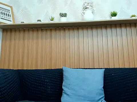 Riley_Reid_Milf: онлайн-секс-чат