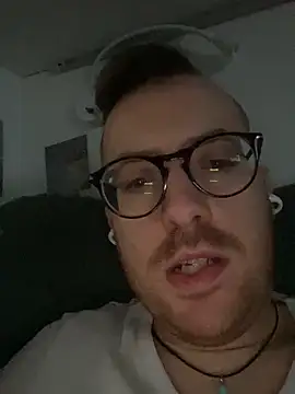 io1Elian Webcam show