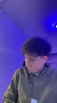 TitanNoir live XXX chat