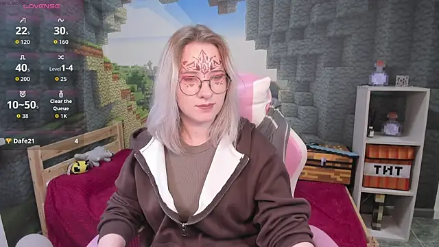 AletaWright: онлайн-секс-чат