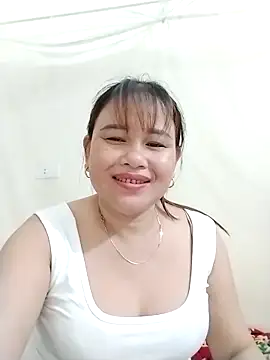 Moubie1 现场XXX聊天