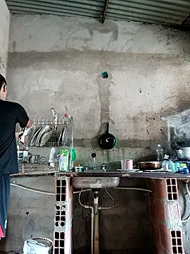 Lucckk777: διαδικτυακό σόου στην κάμερα