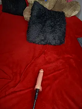 Chat +18 de serena_willow ao vivo