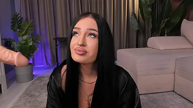 EmeraldKat Chat XXX live