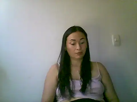 Erin_oficial – Naživo XXX chat