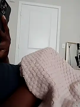 makeherfeelg Chat XXX in diretta